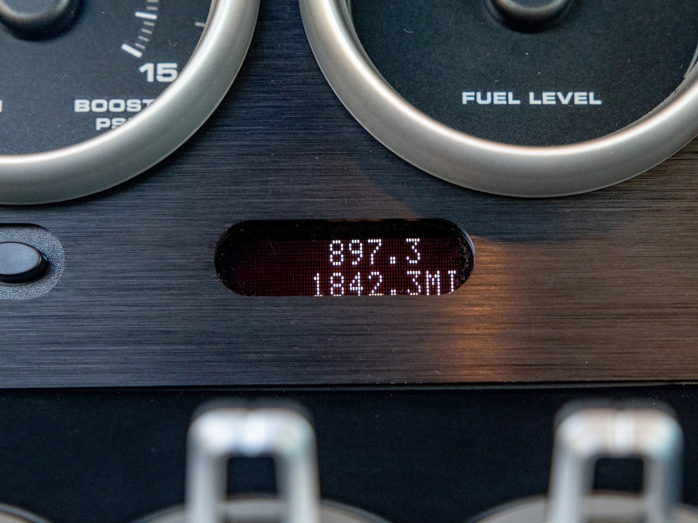 Used 2005 Ford GT image 40