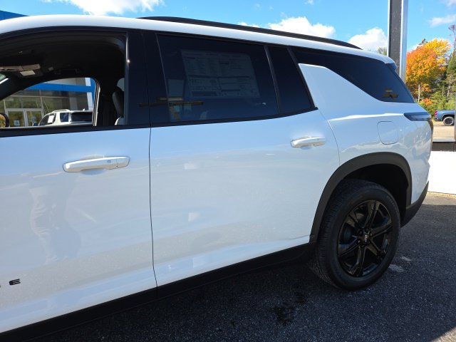 New 2027 Chevrolet Traverse LT w/ Midnight/Sport Edition AWD/4WD image 15