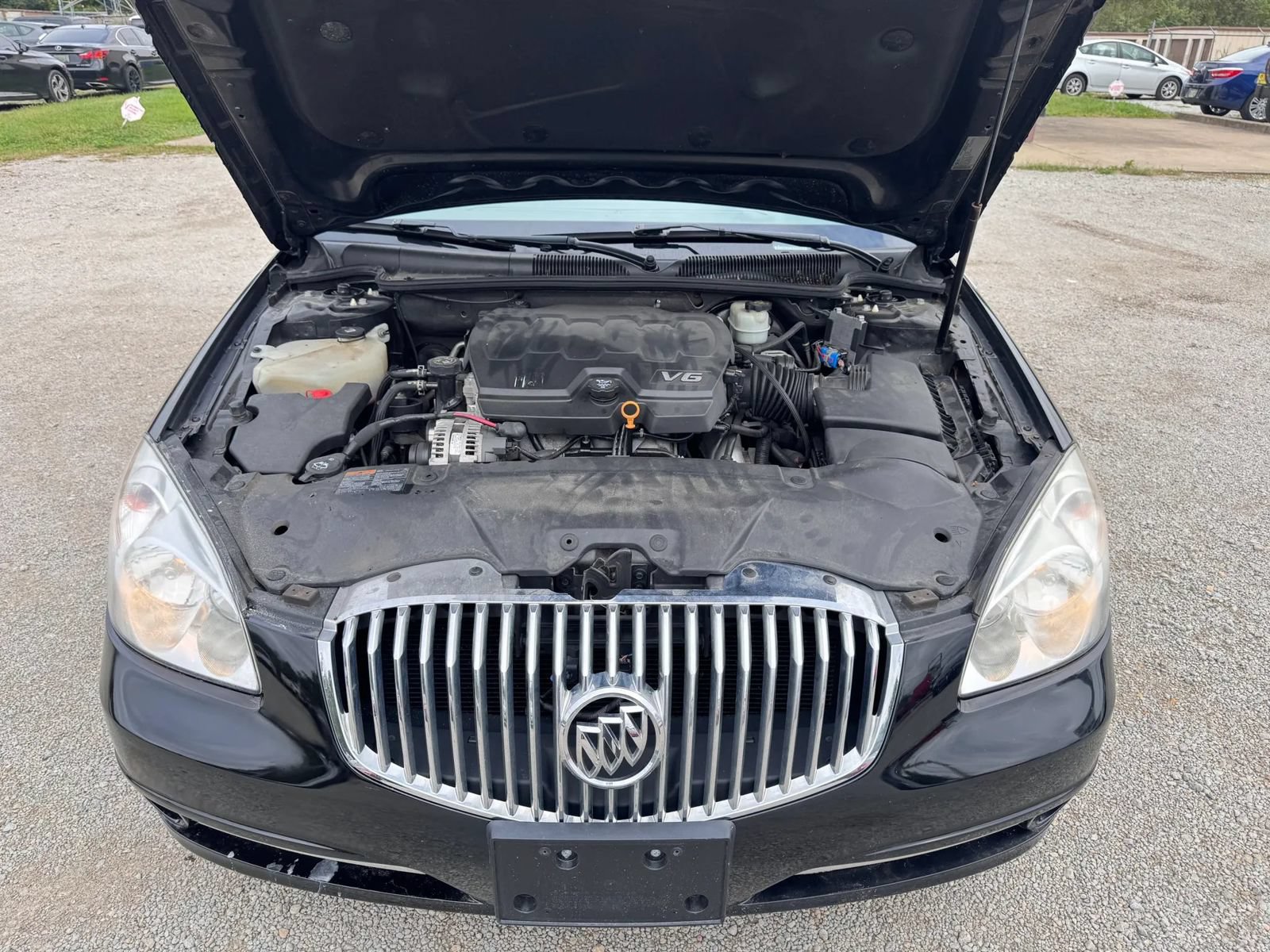 Used 2011 Buick Lucerne CXL FWD image 29