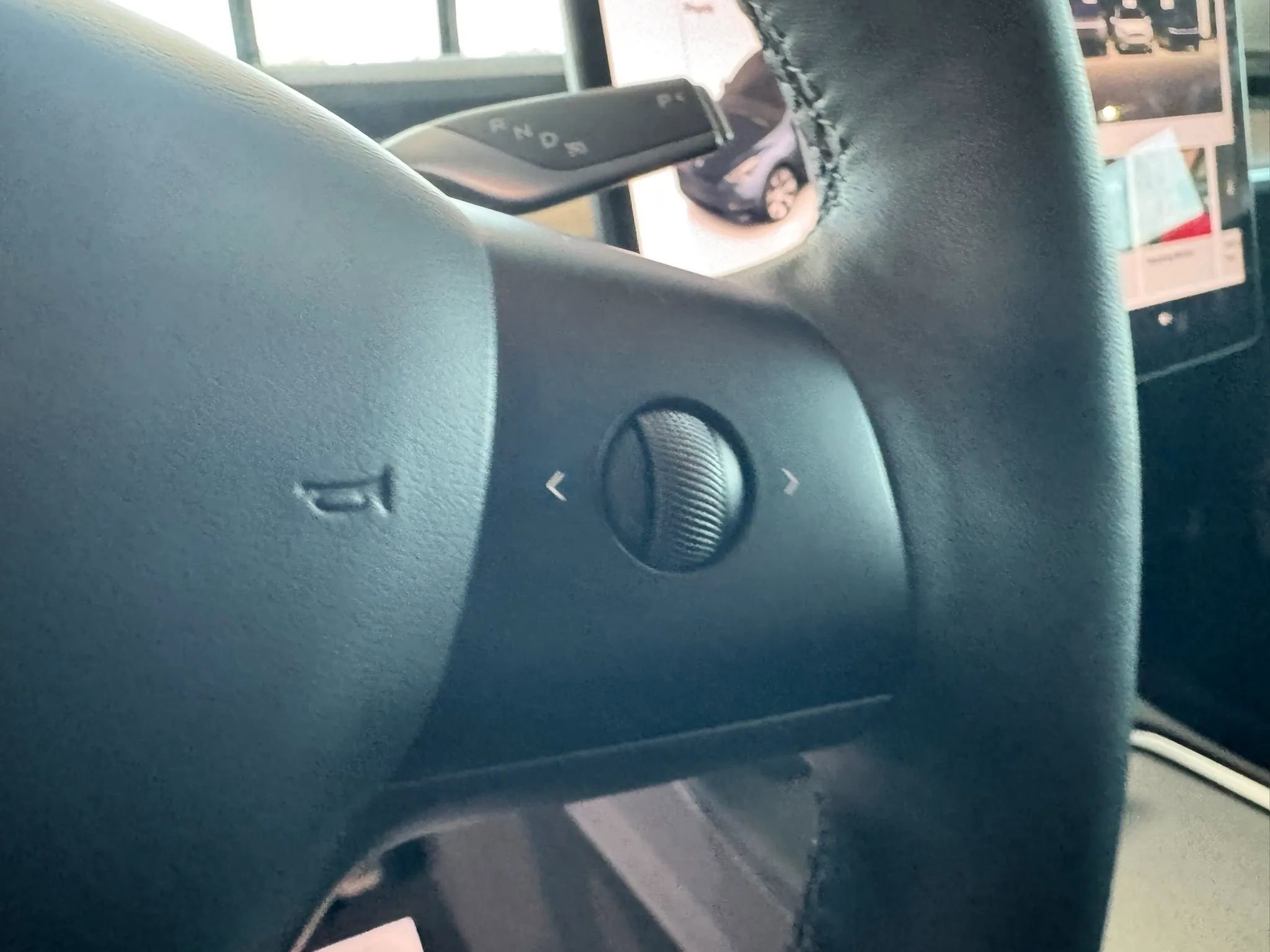 Used 2024 Tesla Model Y Long Range image 26