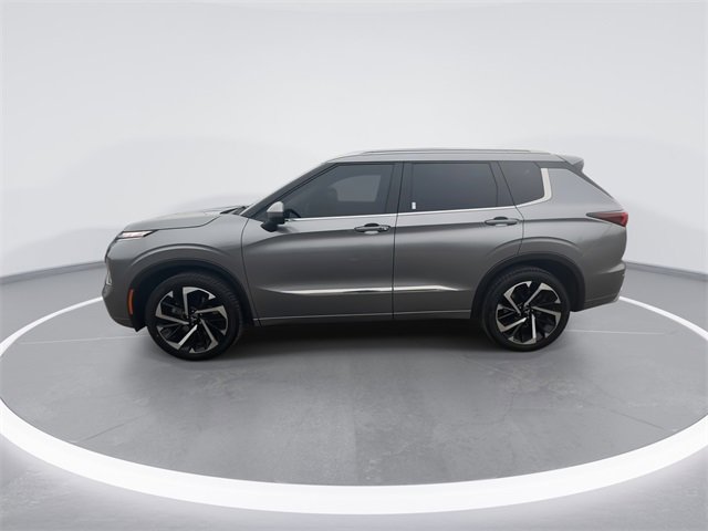 Used 2023 Mitsubishi Outlander SEL image 5