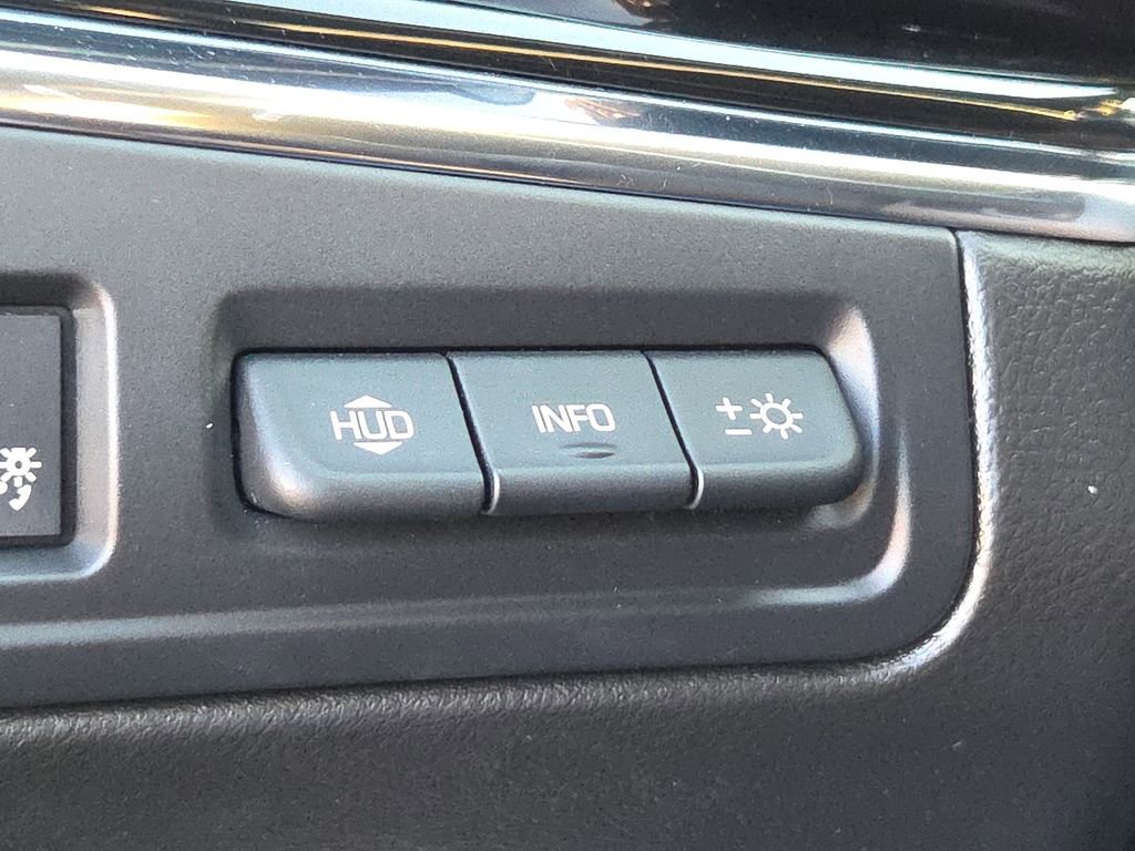 Used 2020 Cadillac XT6 Premium Luxury image 25