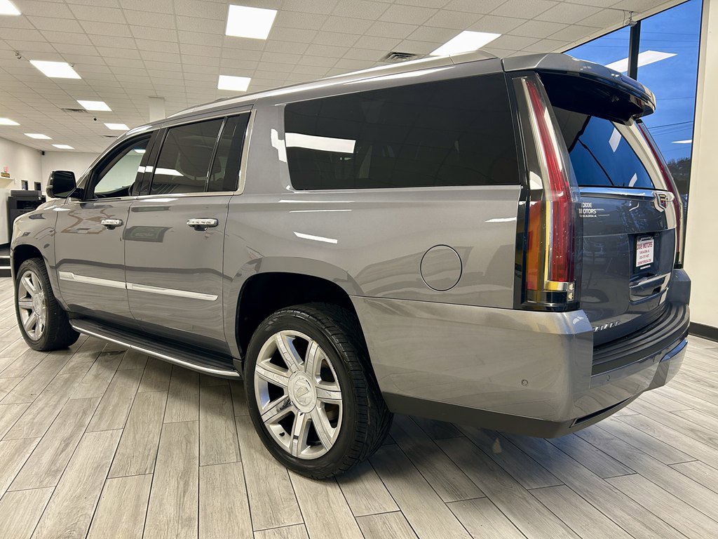 Used 2019 Cadillac Escalade ESV Luxury image 7