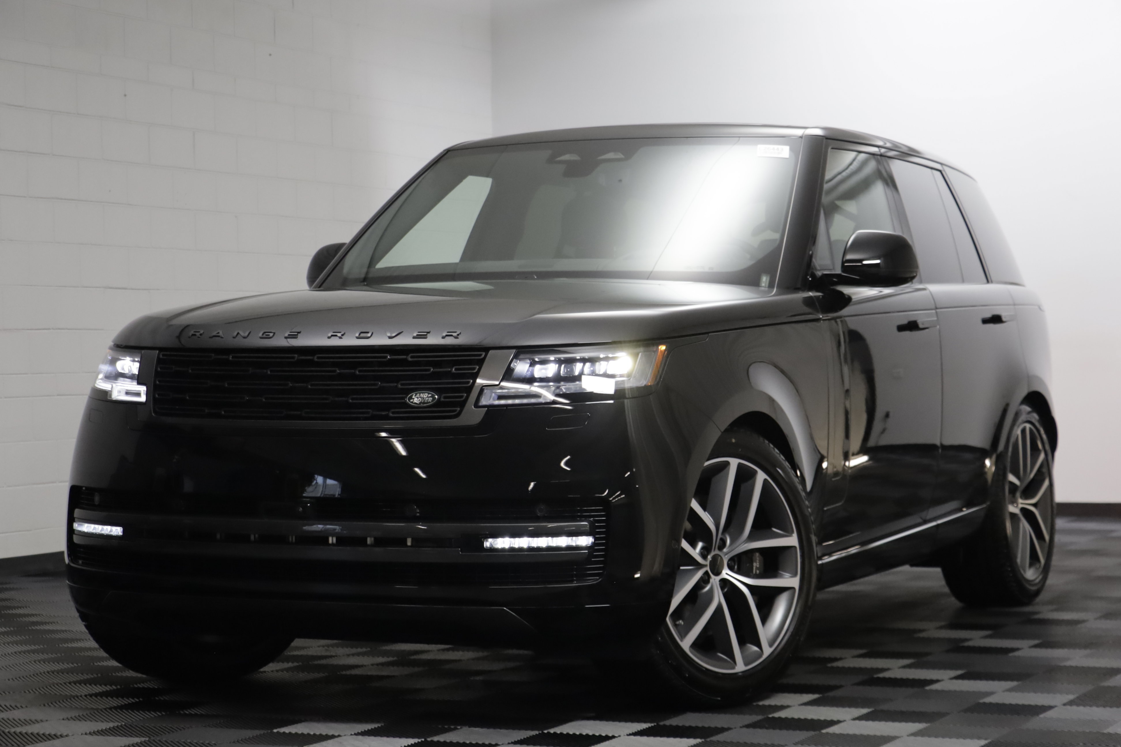 New 2026 Land Rover Range Rover SE