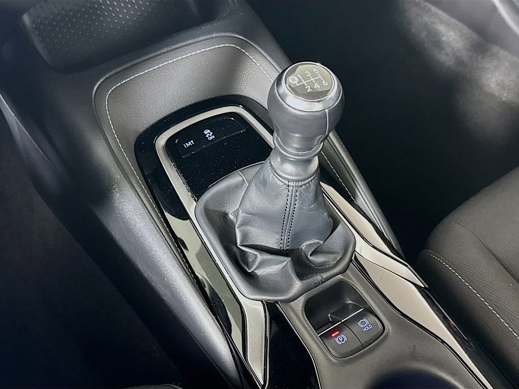 Used 2019 Toyota Corolla SE image 16