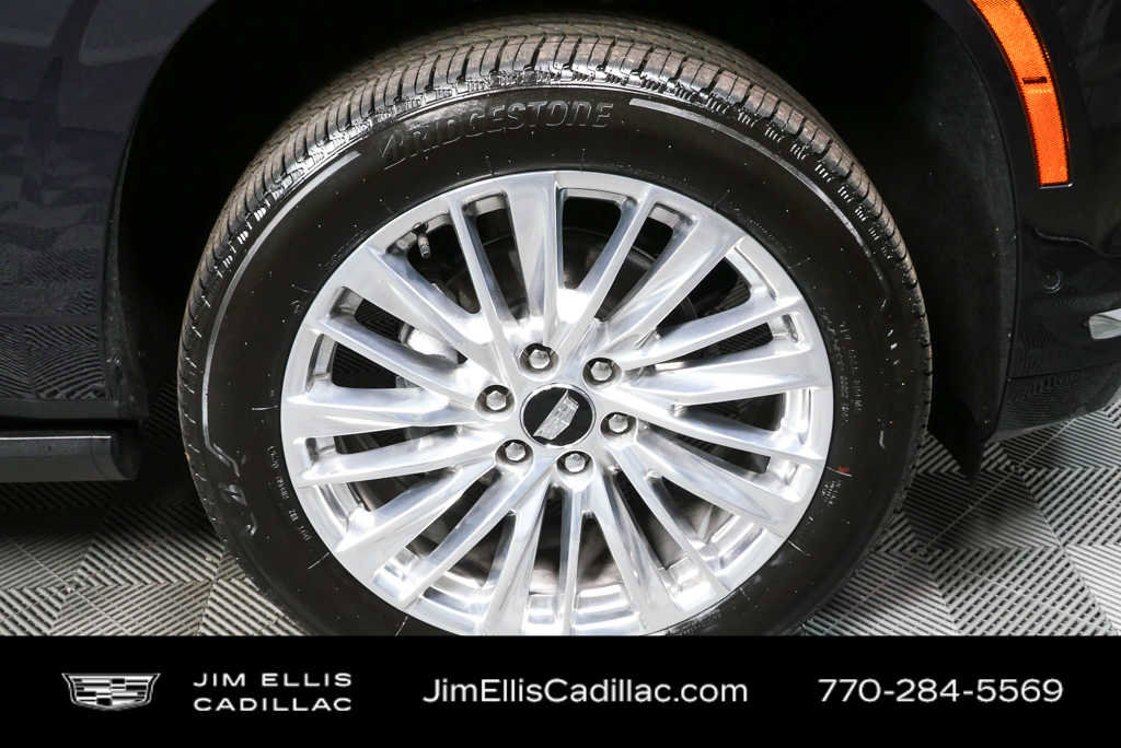 New 2026 Cadillac Escalade Luxury w/ Touring Package AWD/4WD image 40