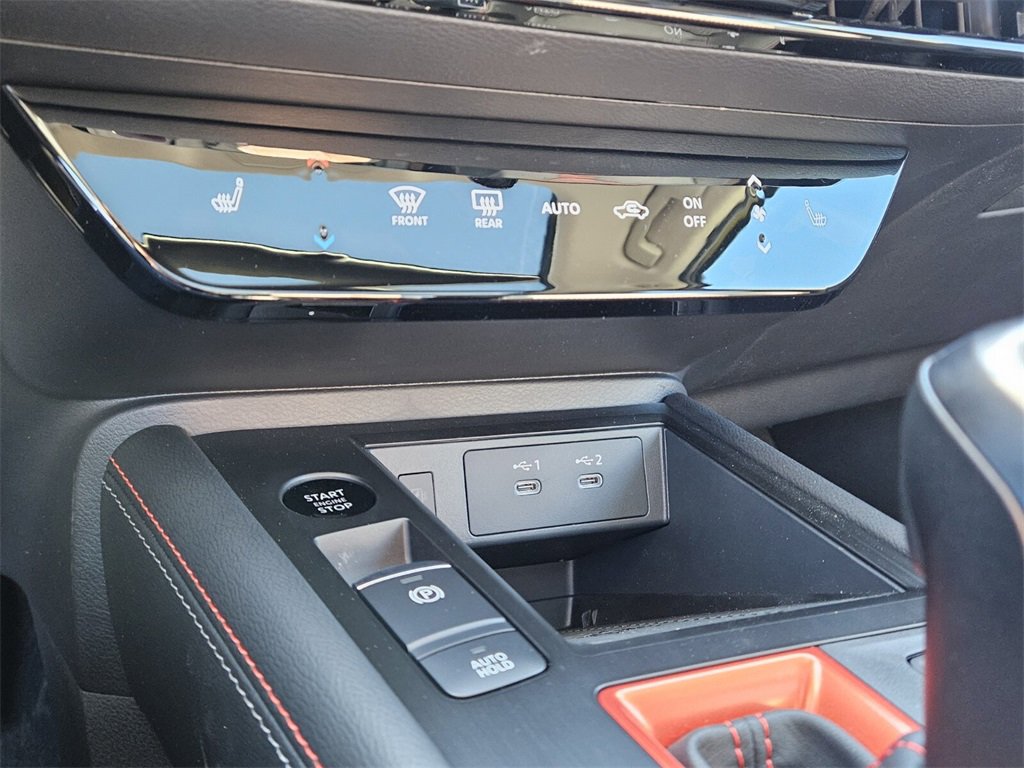 New 2026 Nissan Kicks SR image 22