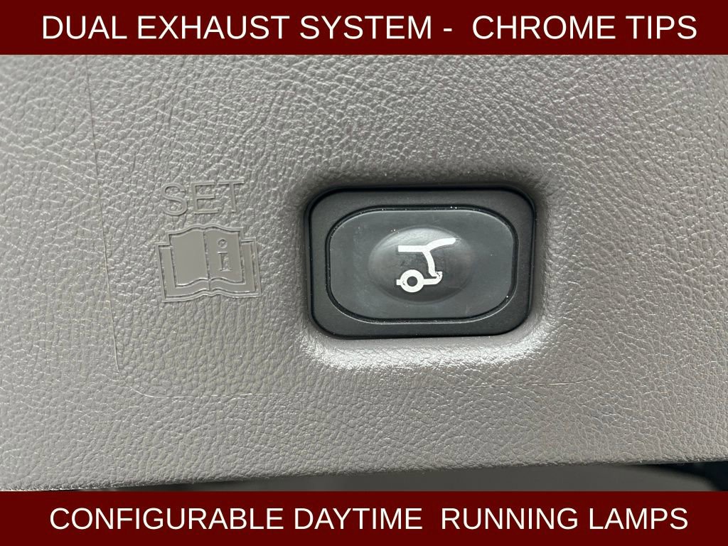 Used 2020 Lincoln Nautilus Reserve w/ Equipment Group 201A image 28