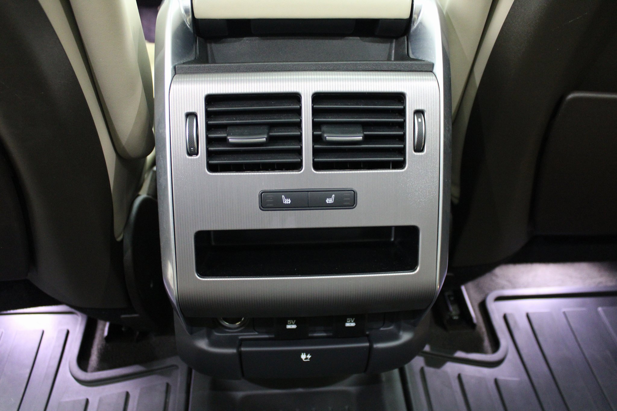 Used 2019 Land Rover Range Rover Sport HSE image 19