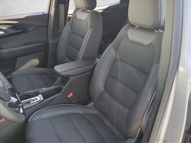 Used 2023 Chevrolet TrailBlazer RS w/ Sun and Liftgate Package AWD/4WD image 16