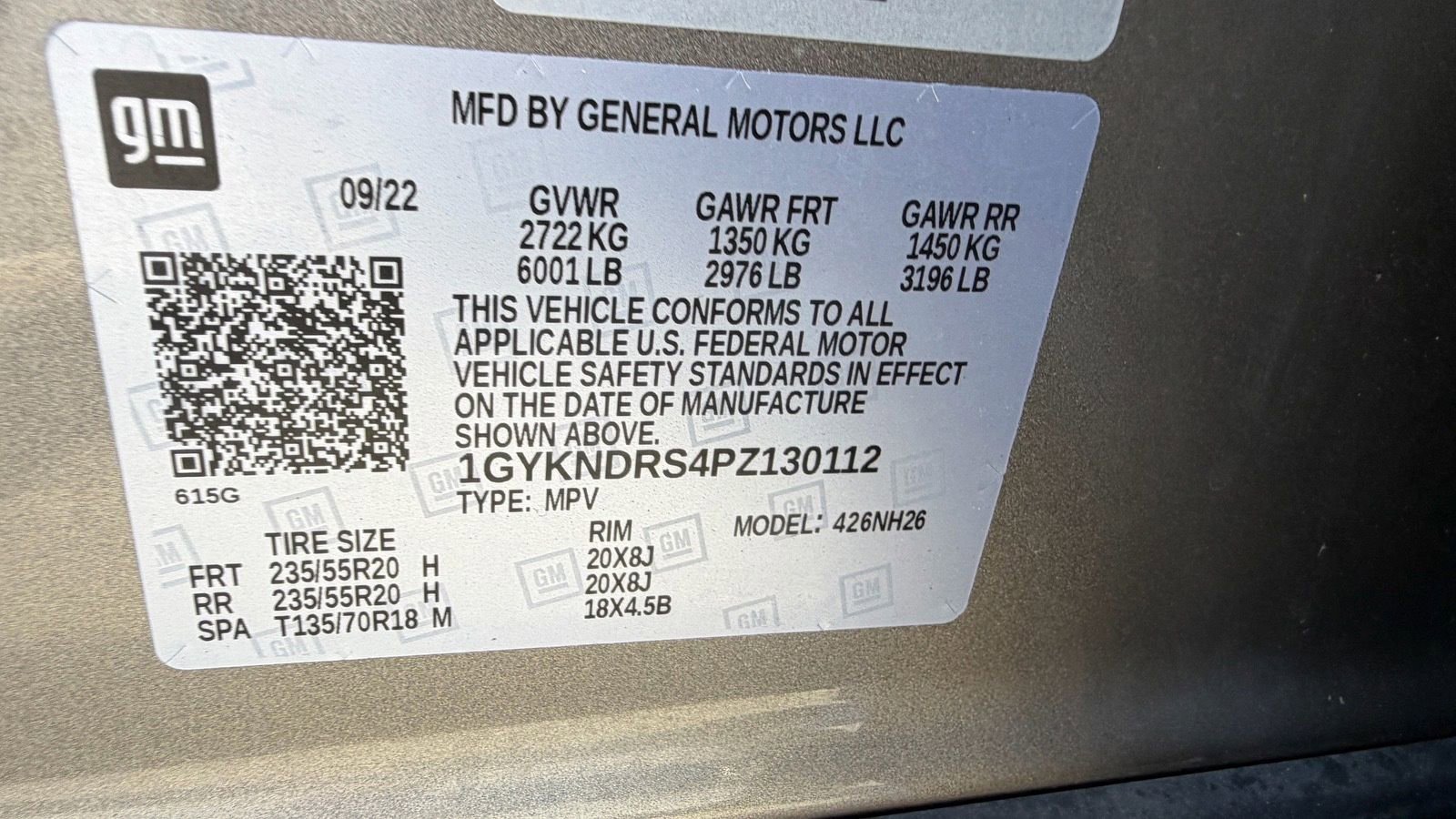 Used 2023 Cadillac XT5 Premium Luxury w/ LPO, Floor Liner Package AWD/4WD image 38
