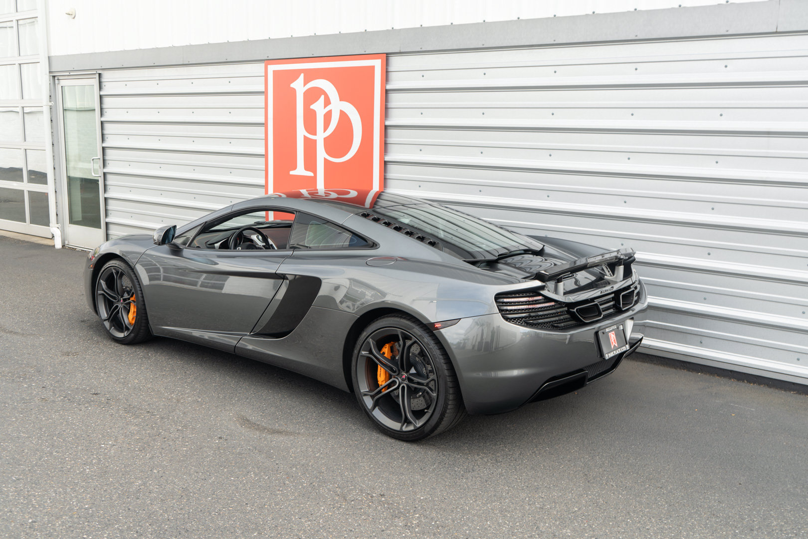 Used 2012 McLaren MP4-12C Coupe RWD image 33