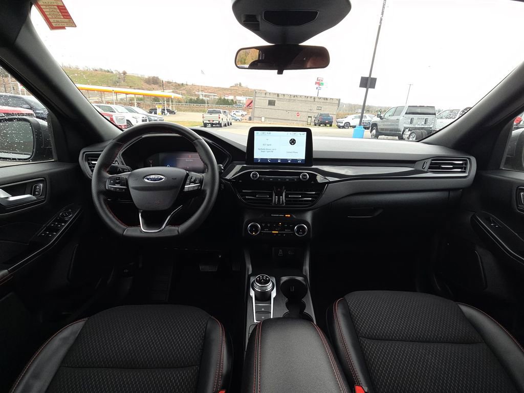 Used 2025 Ford Escape ST-Line Select image 29