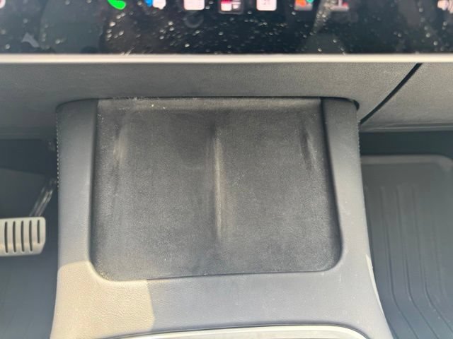 Used 2024 Tesla Model Y Performance AWD/4WD image 23