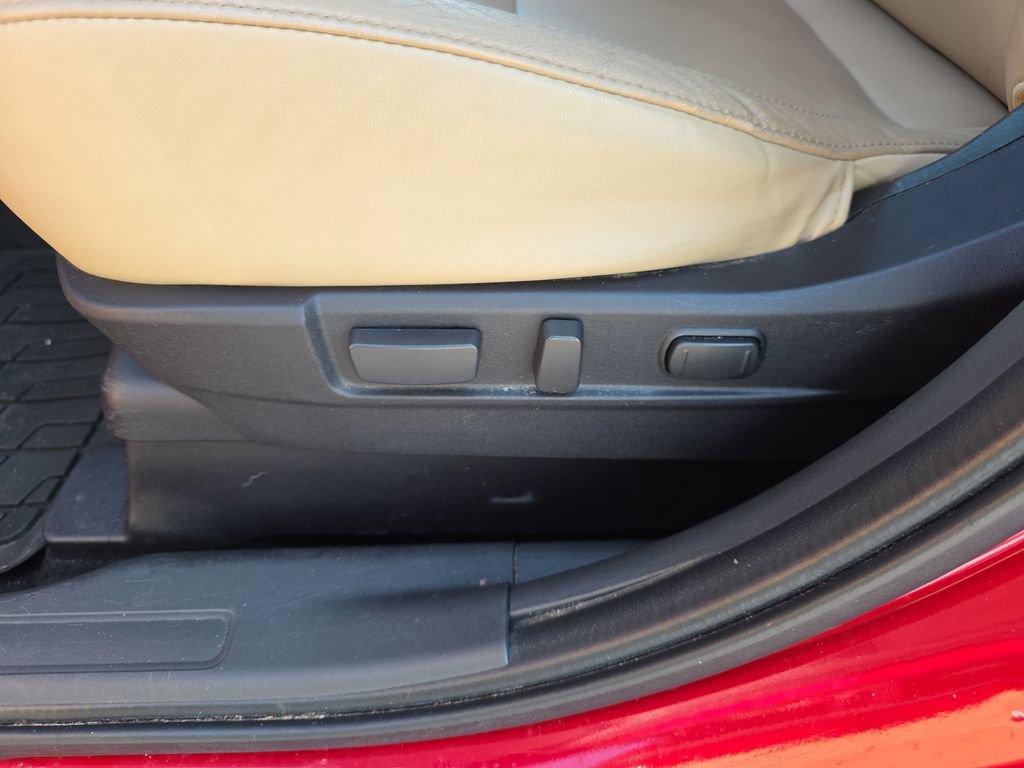 Used 2020 Mitsubishi Outlander GT AWD/4WD image 12