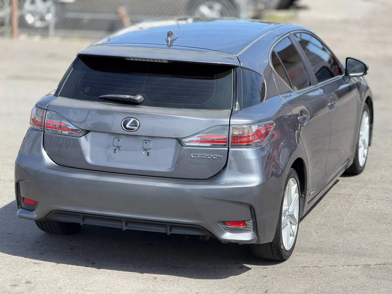 Used 2014 Lexus CT 200h FWD image 15