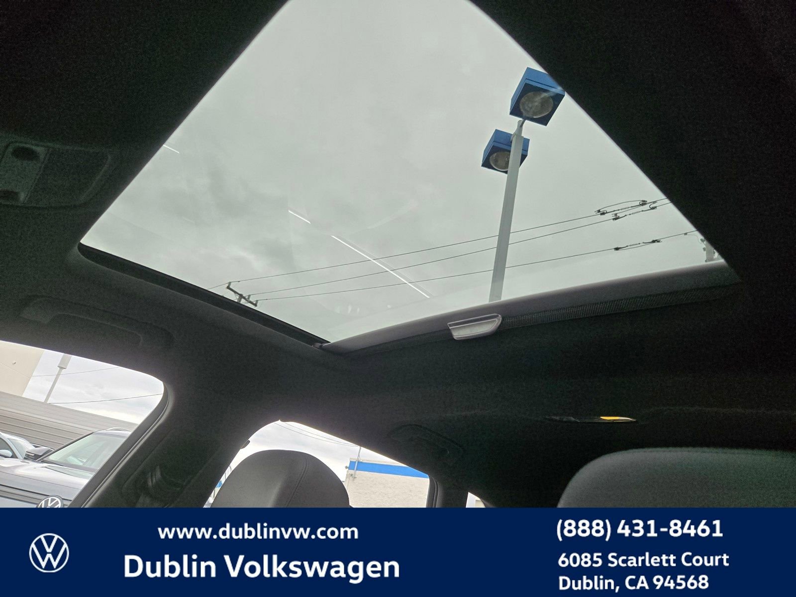 Used 2018 Audi A3 e-tron Premium Plus w/ Technology Package image 18