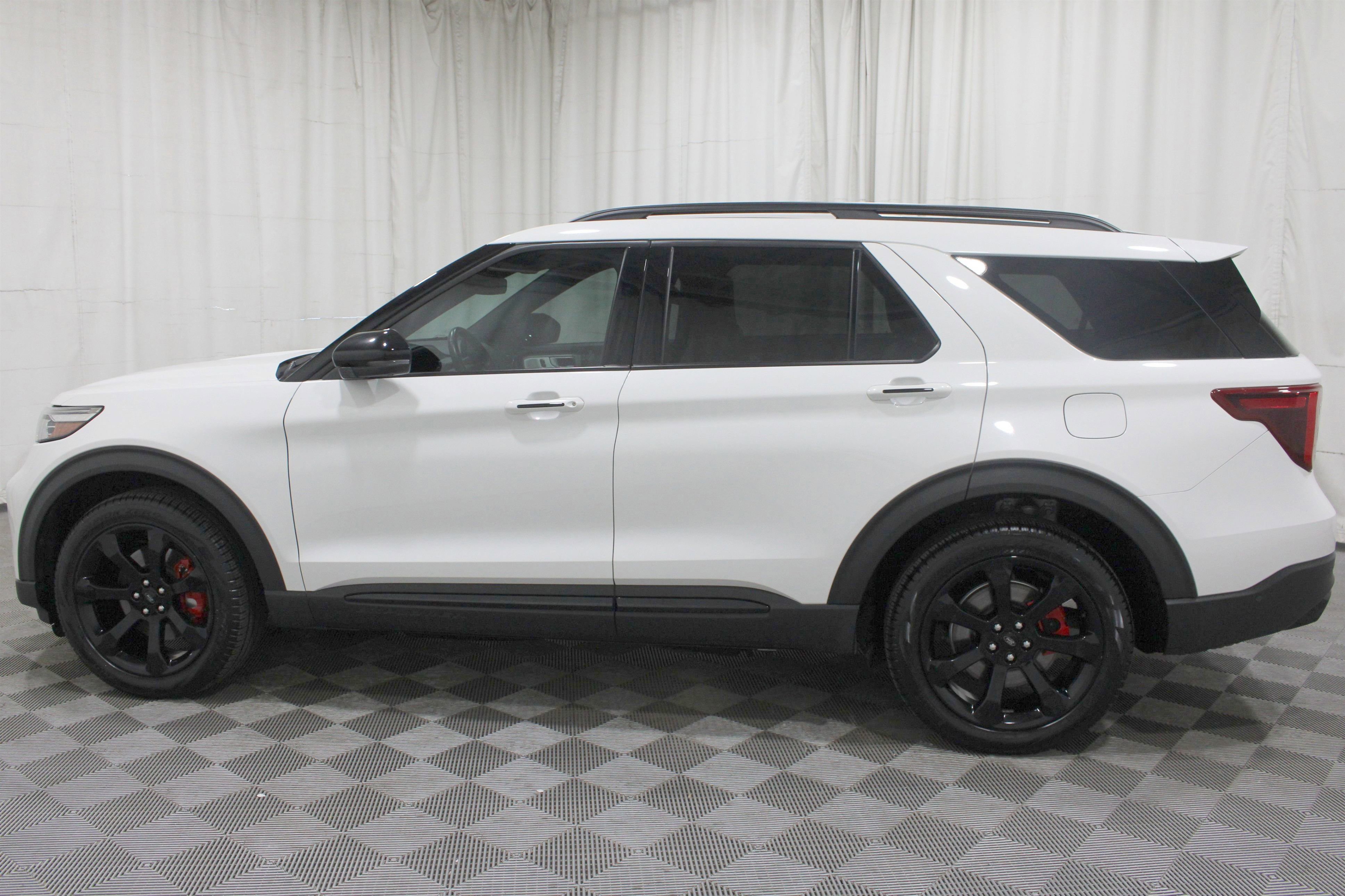 Used 2022 Ford Explorer ST w/ Equipment Group 401A AWD/4WD image 35