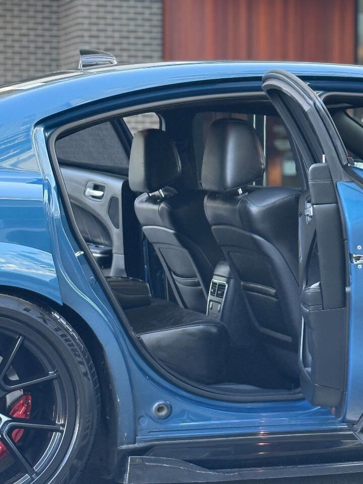 Used 2020 Dodge Charger Scat Pack image 9