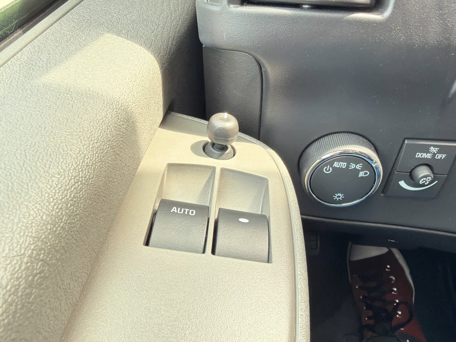 New 2025 Chevrolet Express 2500 w/ Driver Convenience Package image 21