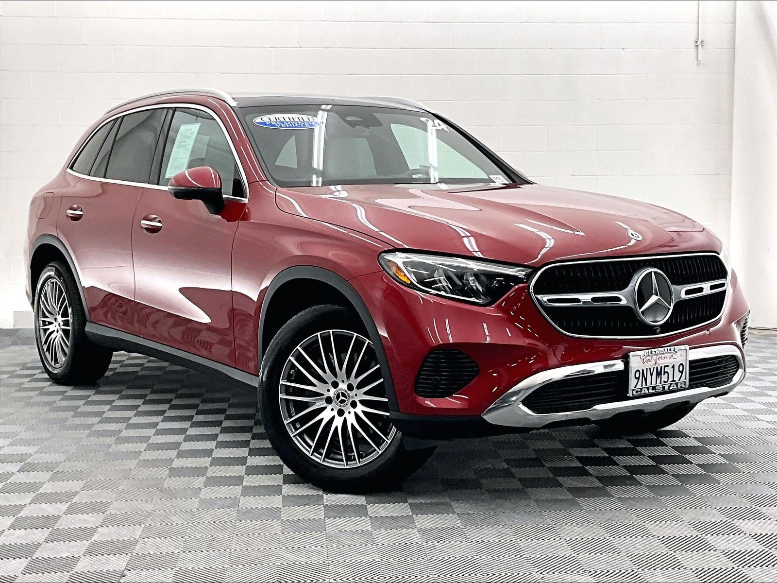 Certified 2024 Mercedes-Benz GLC 300 image 34