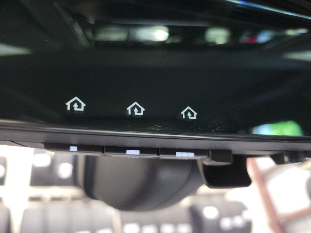 Used 2023 Land Rover Range Rover SV image 39