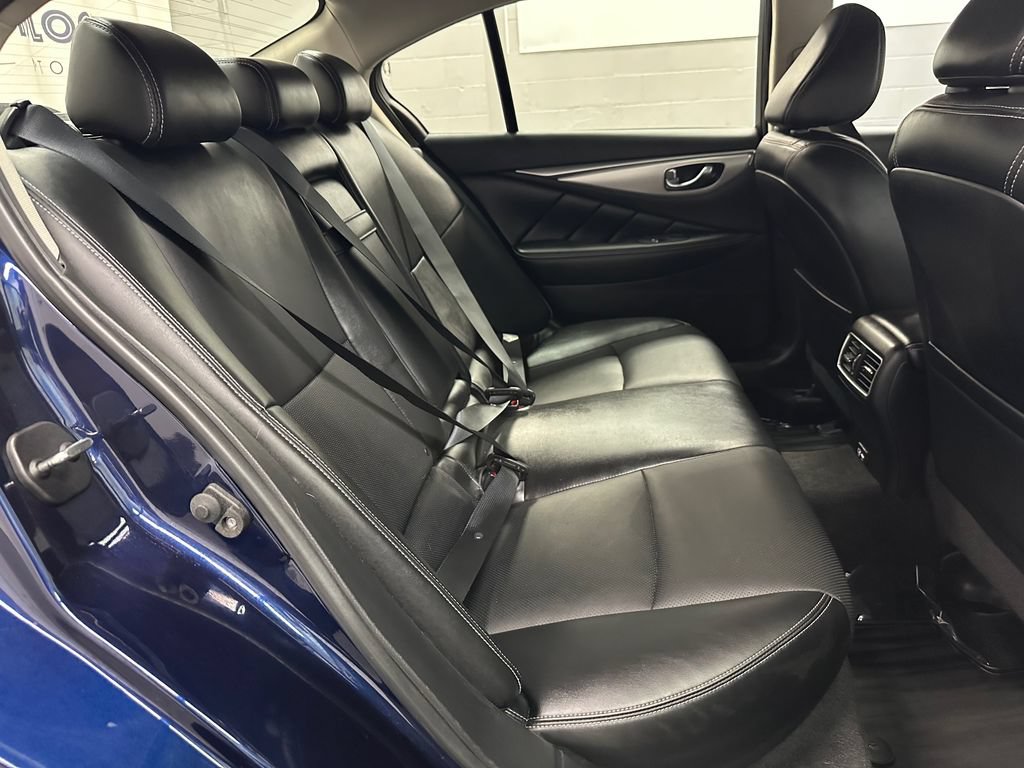 Used 2022 INFINITI Q50 Luxe w/ Cargo Package AWD/4WD image 21