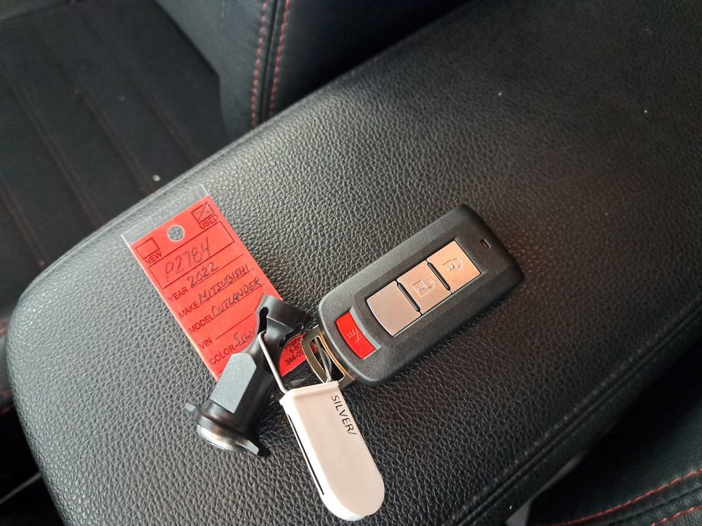 Used 2022 Mitsubishi Outlander Sport SE image 28