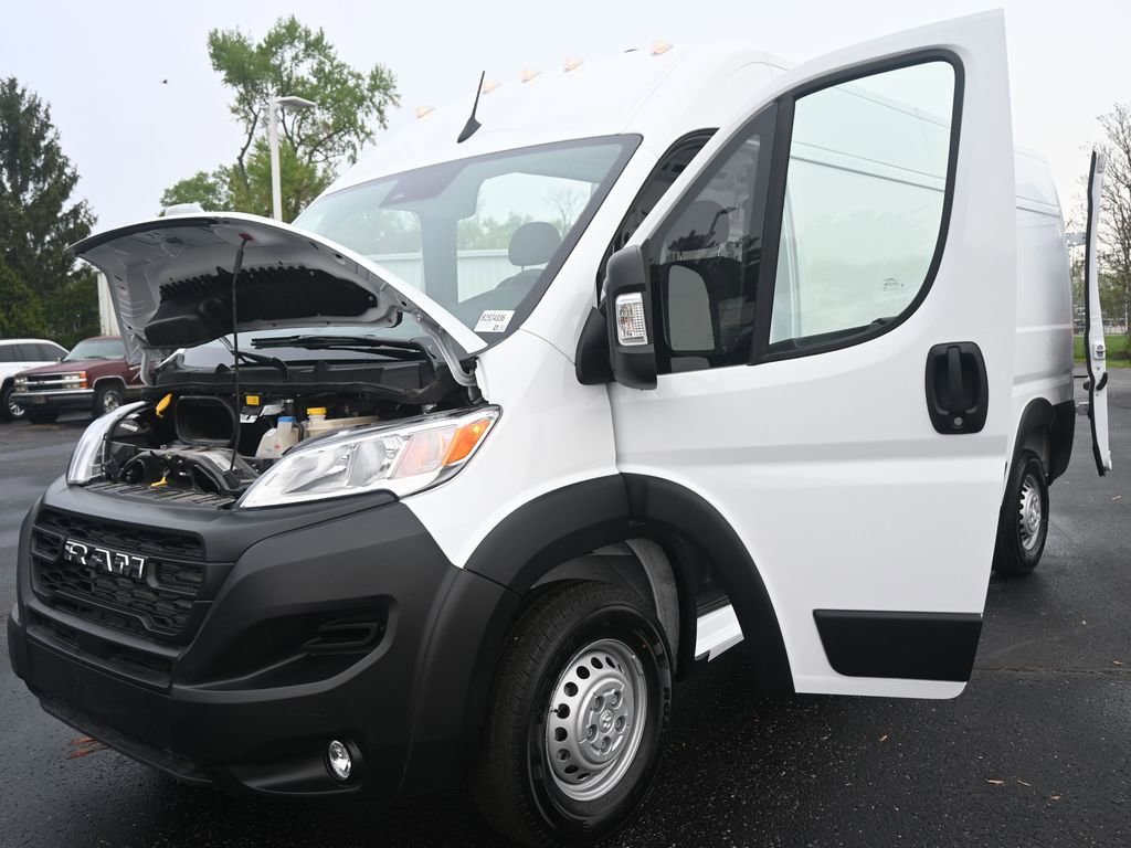 New 2025 RAM ProMaster 2500 w/ Convenience Group image 10