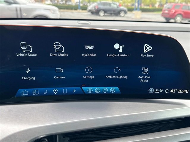 New 2026 Cadillac Vistiq Sport w/ LPO, Floor Liner Package image 22