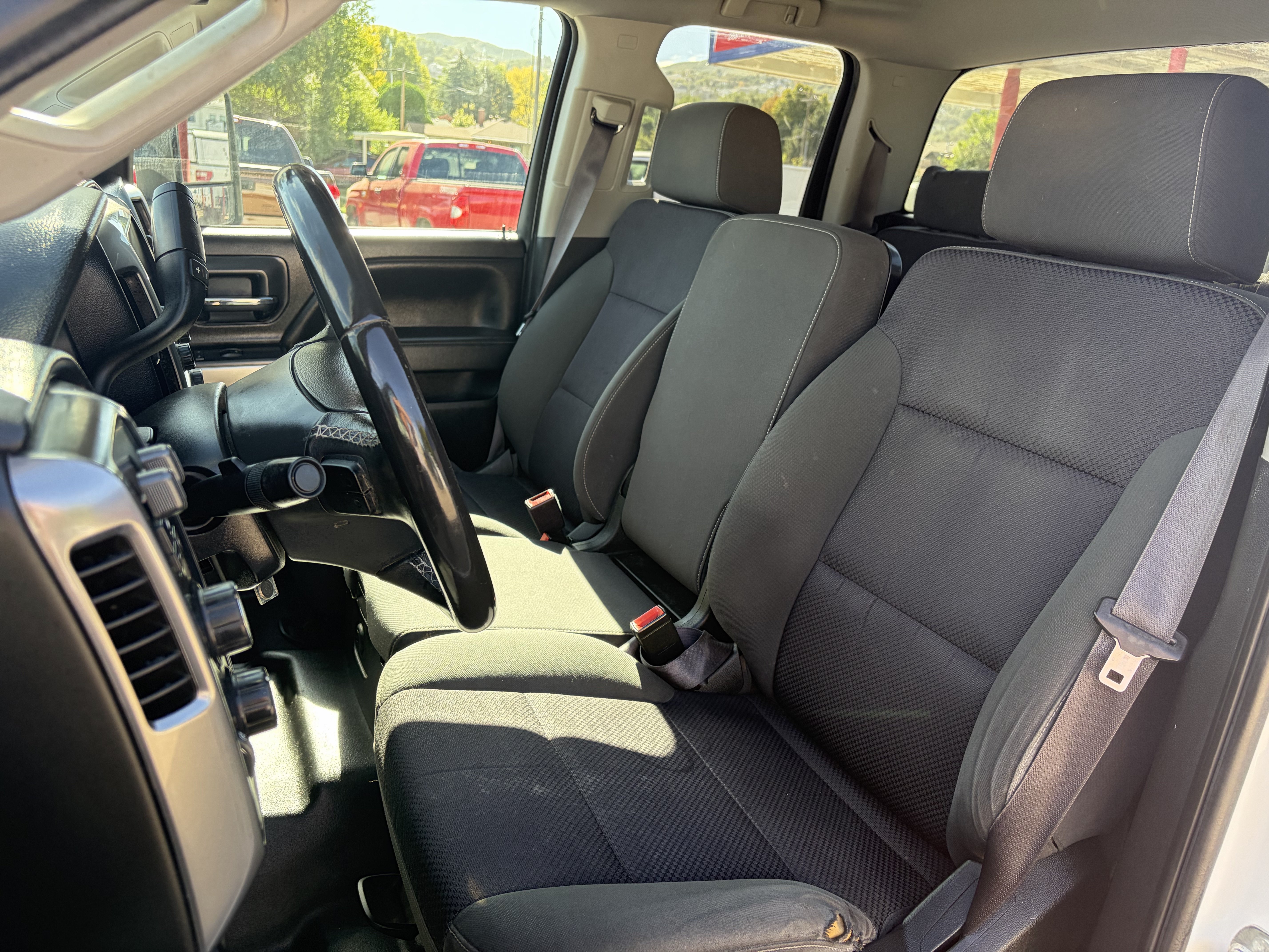 Used 2015 Chevrolet Silverado 3500 LT AWD/4WD image 16