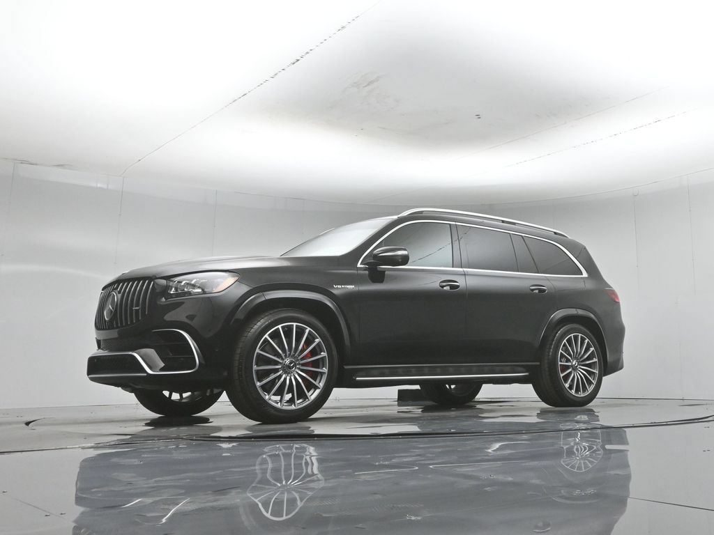 Used 2025 Mercedes-Benz GLS 63 AMG 4MATIC image 40