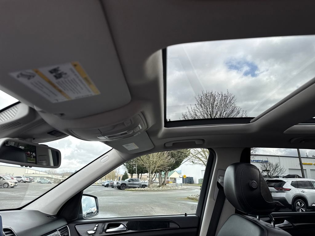 Used 2016 Mercedes-Benz GLE 300d 4MATIC image 10