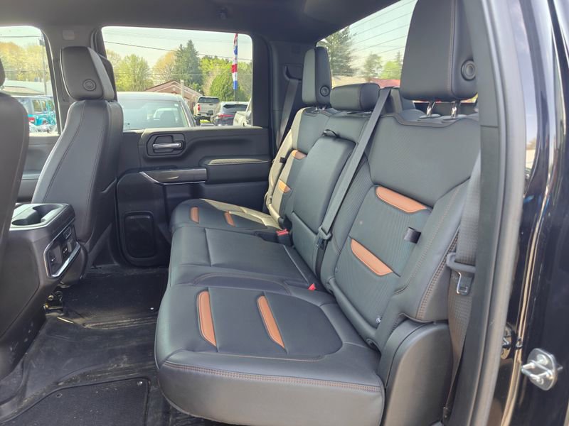 Used 2023 GMC Sierra 2500 AT4 w/ Gooseneck/5TH Wheel Package AWD/4WD image 14