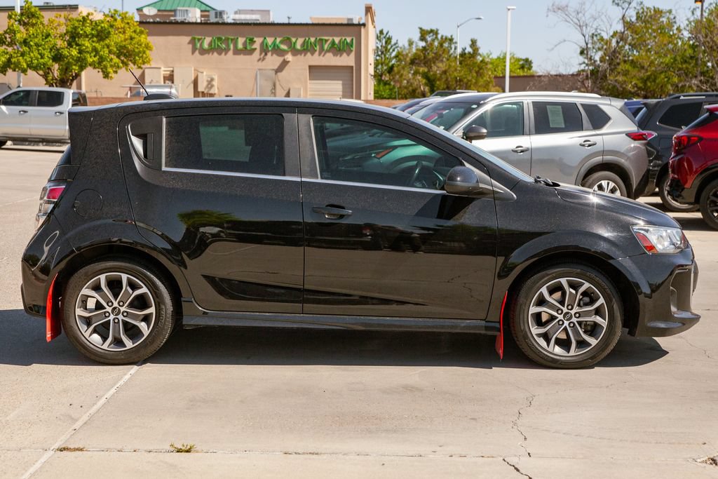 Used 2019 Chevrolet Sonic LT FWD image 4