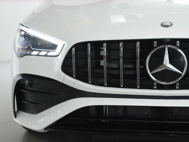 Used 2025 Mercedes-Benz CLA 35 AMG 4MATIC image 42