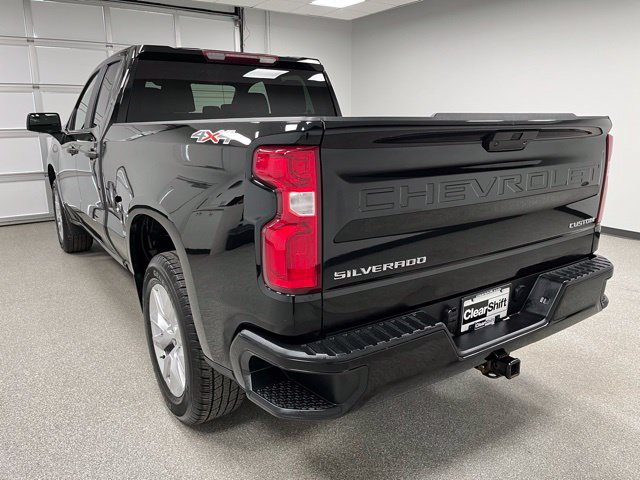 Used 2022 Chevrolet Silverado 1500 Custom AWD/4WD image 8