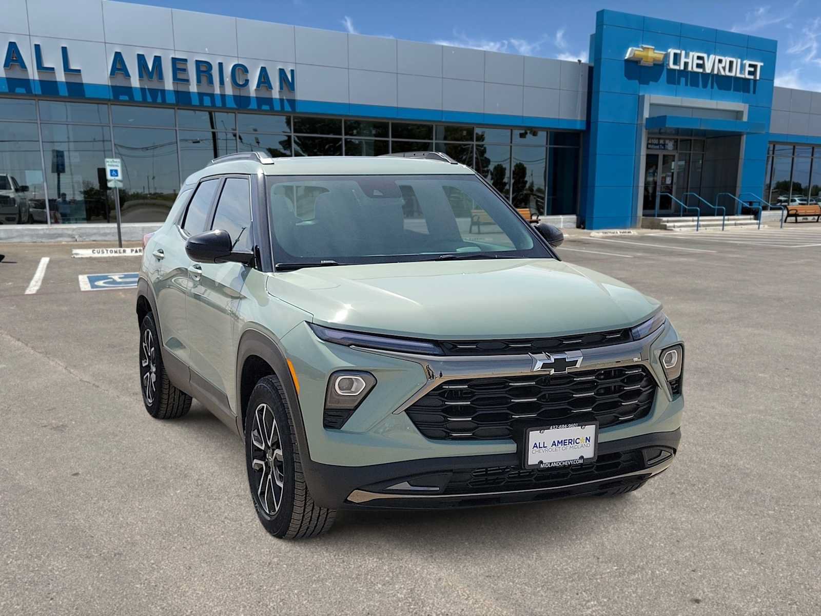 New 2026 Chevrolet TrailBlazer ACTIV w/ Convenience Package AWD/4WD image 2