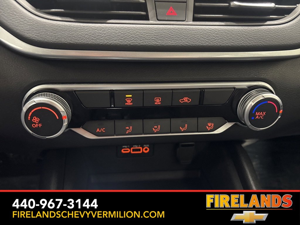 Used 2025 Nissan Altima 2.5 S image 2