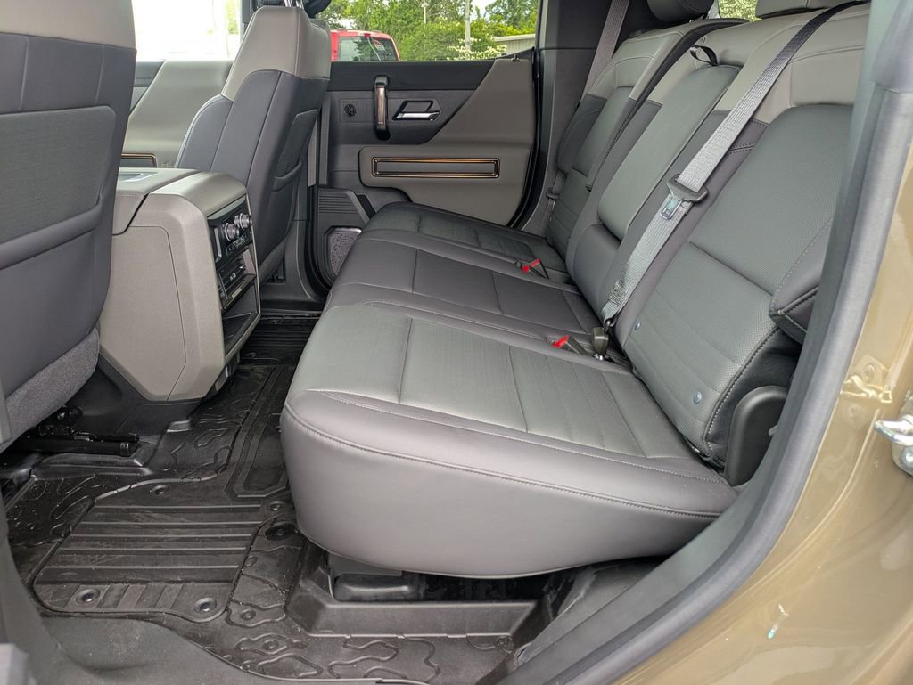 Used 2025 GMC Hummer EV 2X AWD/4WD image 21
