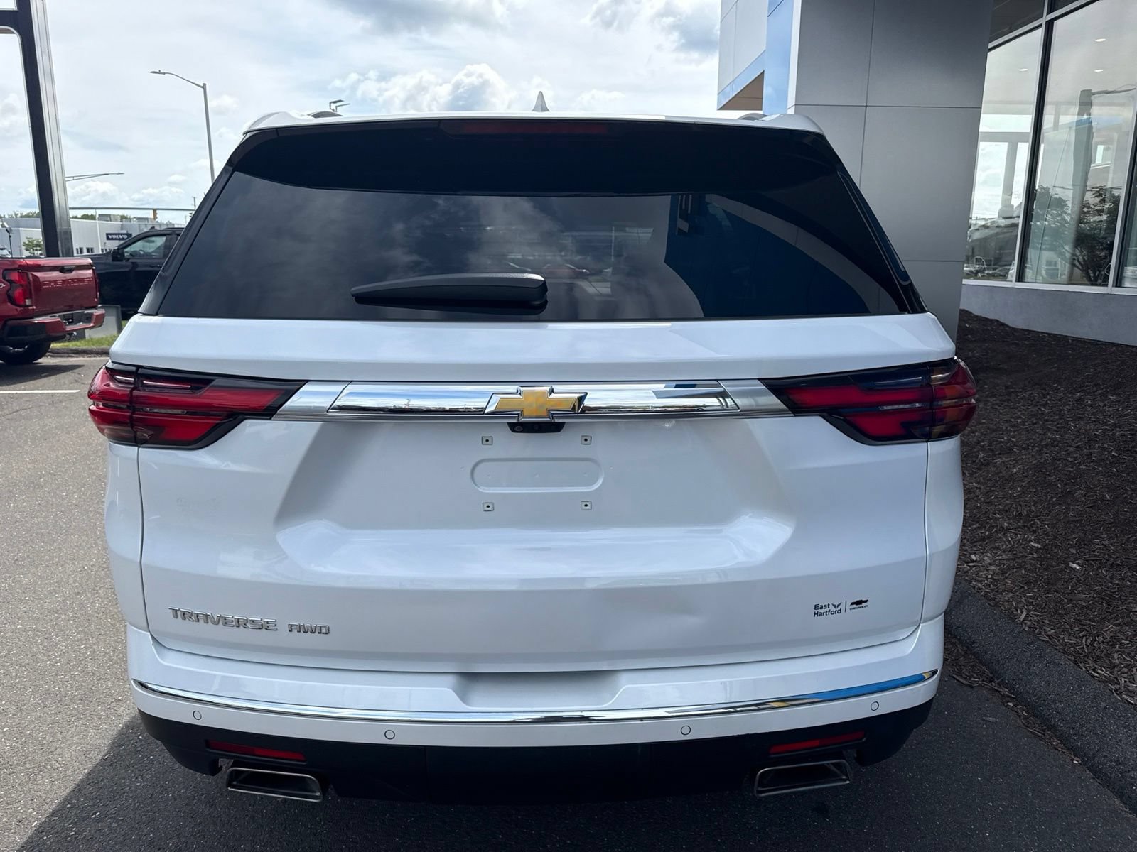 Used 2023 Chevrolet Traverse High Country AWD/4WD image 7