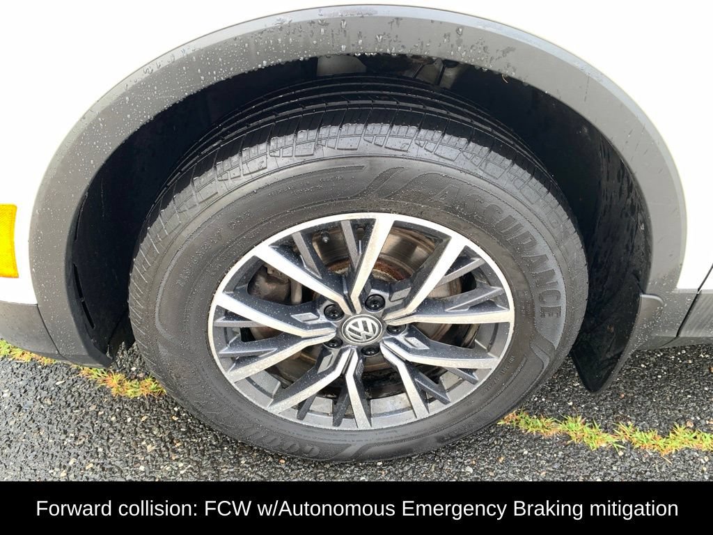 Used 2019 Volkswagen Tiguan SE w/ Panoramic Sunroof Package AWD/4WD image 10