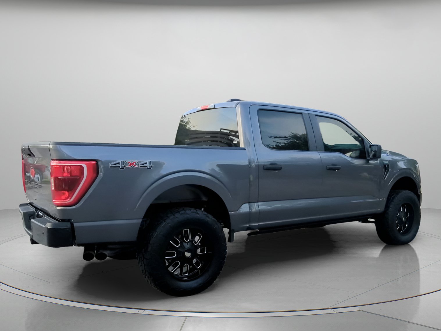 Used 2023 Ford F150 XLT w/ Bed Utility Package AWD/4WD image 29