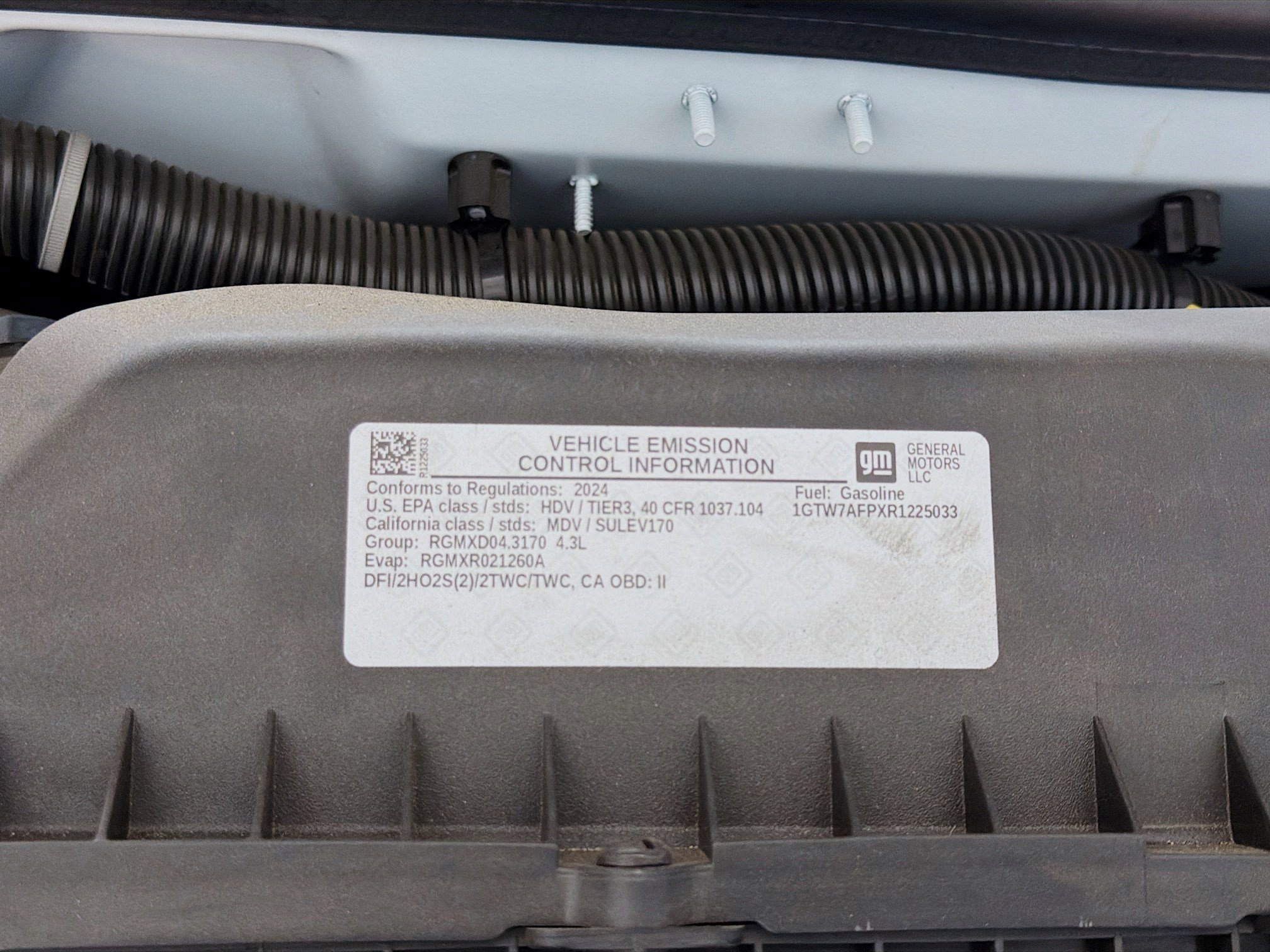 Used 2024 GMC Savana 2500 w/ Driver Convenience Package image 15