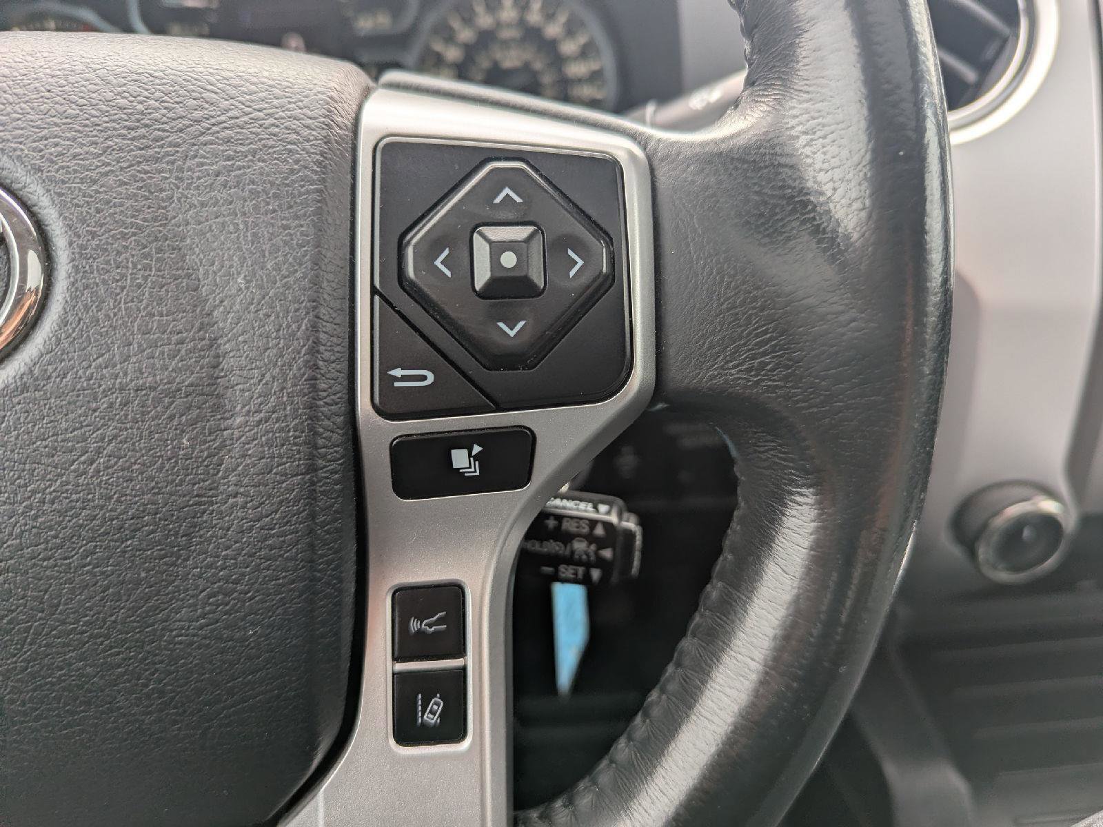 Used 2018 Toyota Tundra Limited image 31