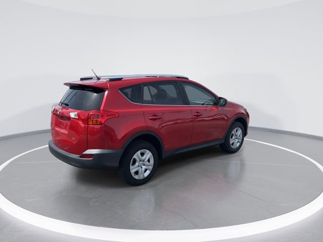 Used 2015 Toyota RAV4 LE FWD image 8