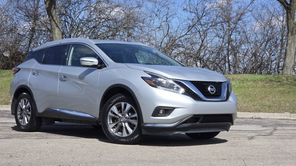 Used 2018 Nissan Murano SL w/ Moonroof Package image 2