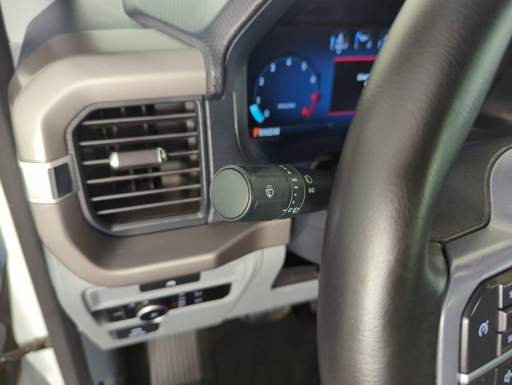 Used 2025 Ford F150 XLT w/ Equipment Group 301A Standard image 21