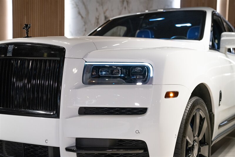 Used 2023 Rolls-Royce Cullinan AWD/4WD image 15
