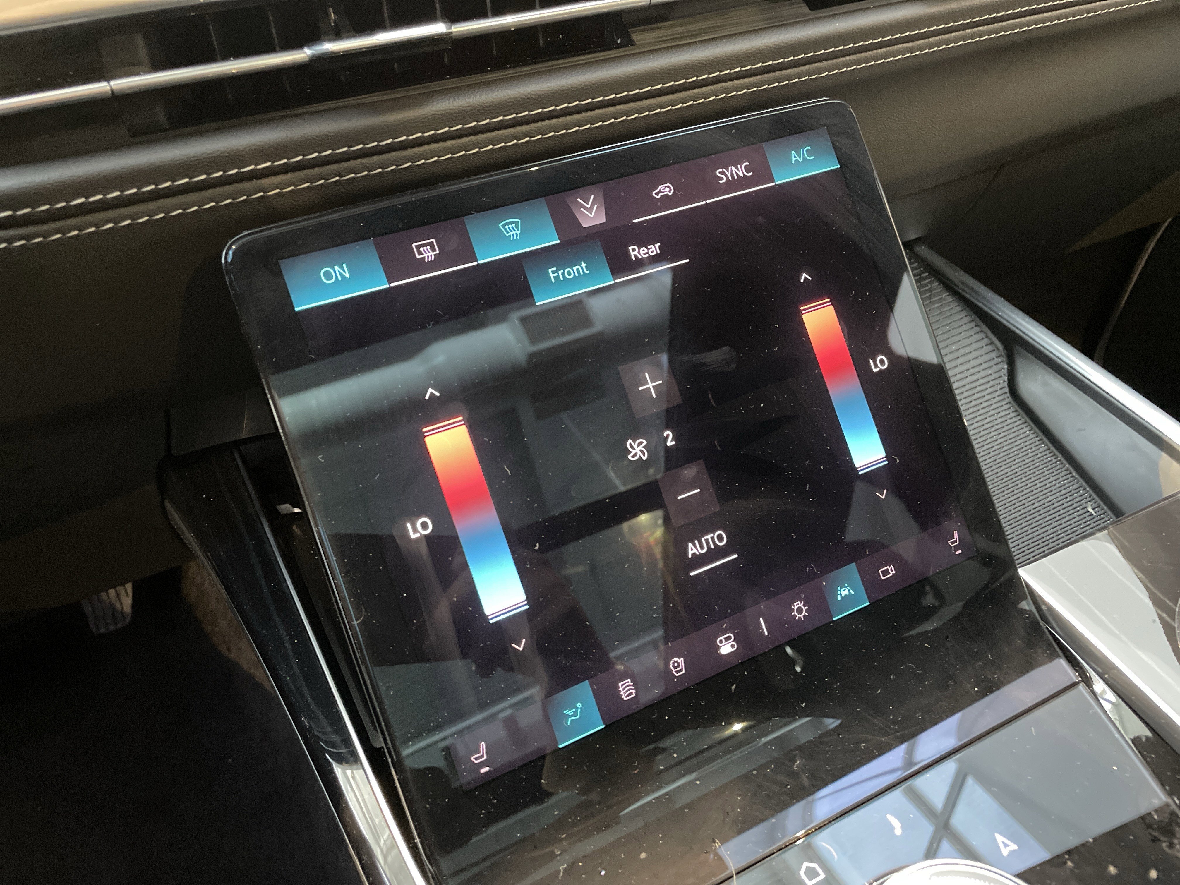 Used 2026 Cadillac Escalade Sport w/ LPO, ONYX Package image 40